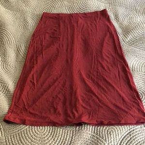 burgundy elastic midi skirt